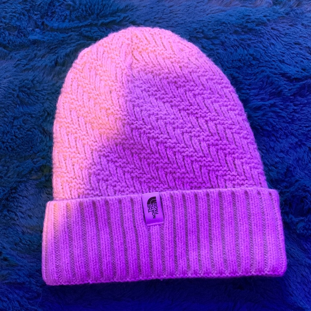North Face Beanie! Color is a crème/tan.